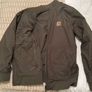 Reversible Northface, green bomber jacket